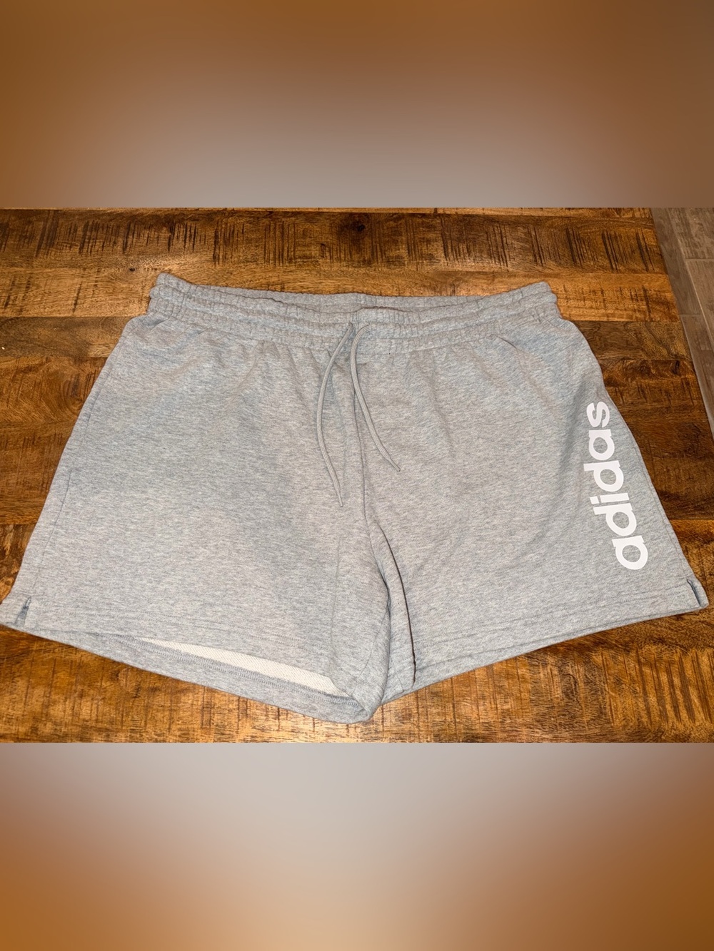 Adidas Gray Fleece Lounge Shorts – Women’s 2X